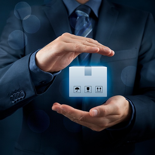Hands holding a box — freight forwarding services